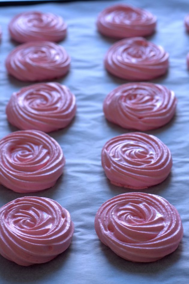 meringues-a-la-rose-5