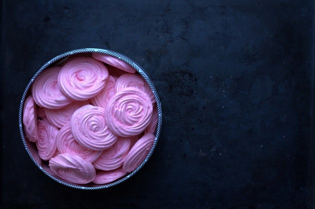 meringues-a-la-rose